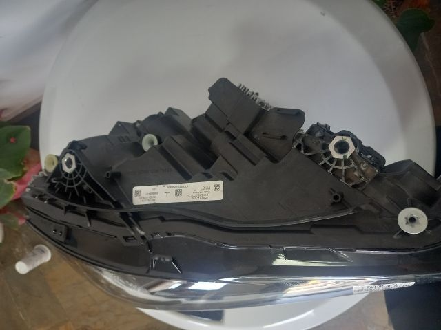 bontott BMW 2 Jobb Fényszóró