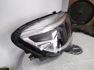 bontott BMW 2 Jobb Fényszóró
