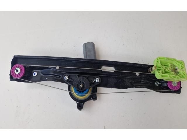 bontott BMW 2 Jobb hátsó Ablakemelő Szerkezet (Elektromos)