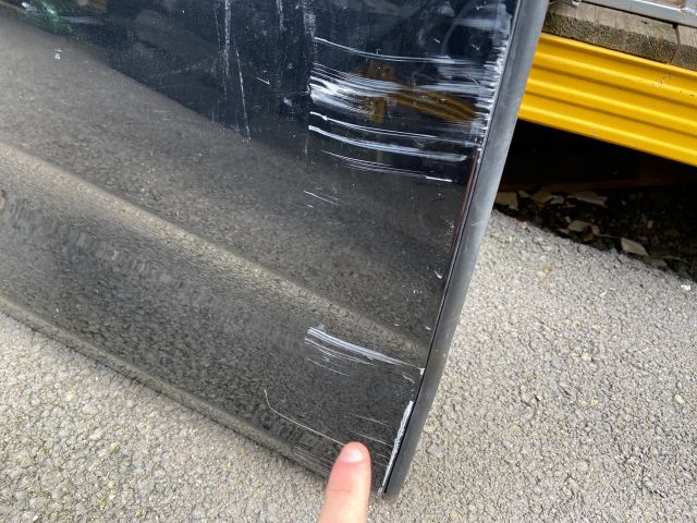 bontott BMW 2 Jobb hátsó Ajtó (Üres lemez)