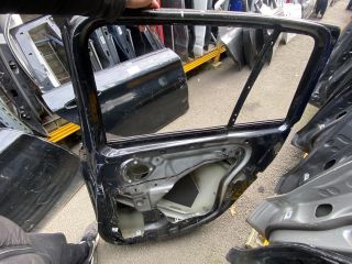 bontott BMW 2 Jobb hátsó Ajtó (Üres lemez)