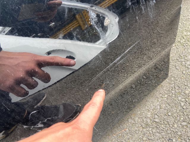 bontott BMW 2 Jobb hátsó Ajtó (Üres lemez)