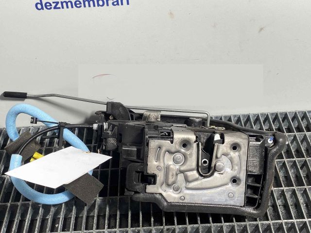 bontott BMW 2 Jobb hátsó Ajtózár