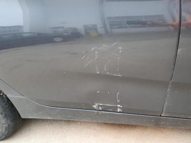 bontott BMW 2 Jobb hátsó Kapaszkodó (Felső)