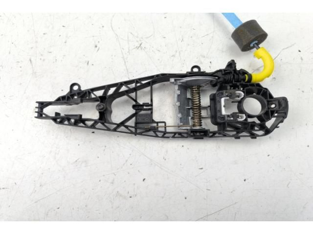 bontott BMW 2 Jobb hátsó Külső Kilincsfészek