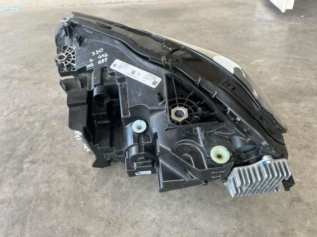 bontott BMW 2 Jobb Ledes Fényszóró