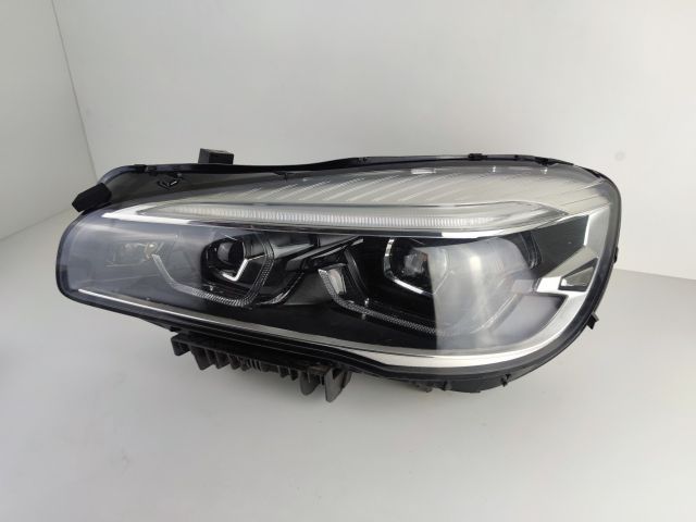 bontott BMW 2 Jobb Ledes Fényszóró