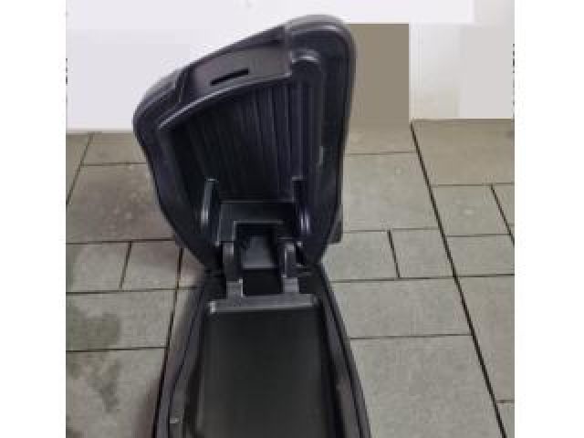 bontott BMW 2 Könyöklő