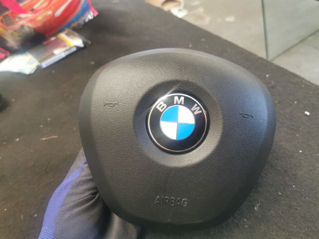 bontott BMW 2 Kormánylégzsák