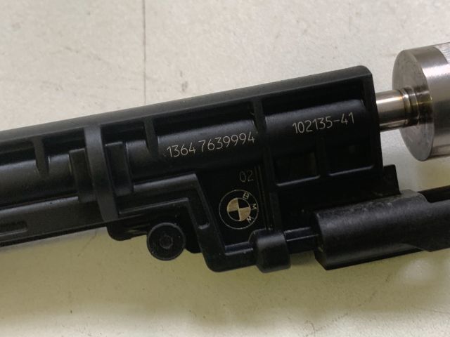 bontott BMW 2 Porlasztó (1 db)