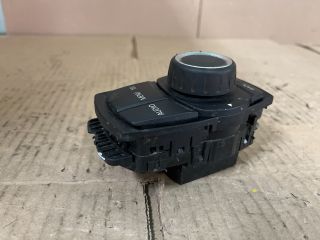 bontott BMW 2 Rádió / CD Kapcsoló