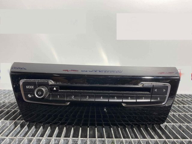 bontott BMW 2 Rádió / CD