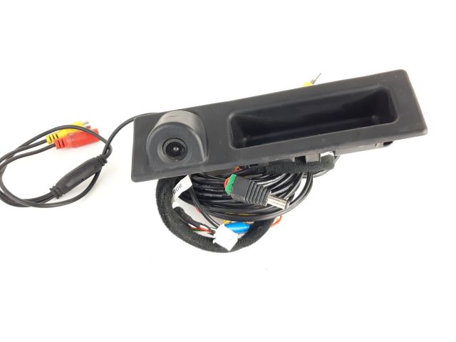 bontott BMW 2 Tolatókamera