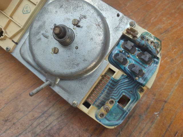 bontott BMW 3 E21 Kilométeróra