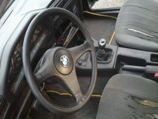 bontott BMW 3 E30 Bal első Csonkállvány Kerékaggyal
