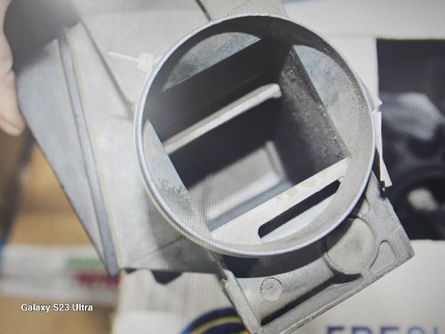 bontott BMW 3 E30 Légtömegmérő