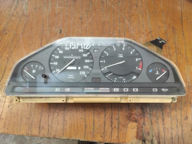 bontott BMW 3 E30 Kilométeróra