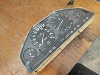 bontott BMW 3 E30 Kilométeróra