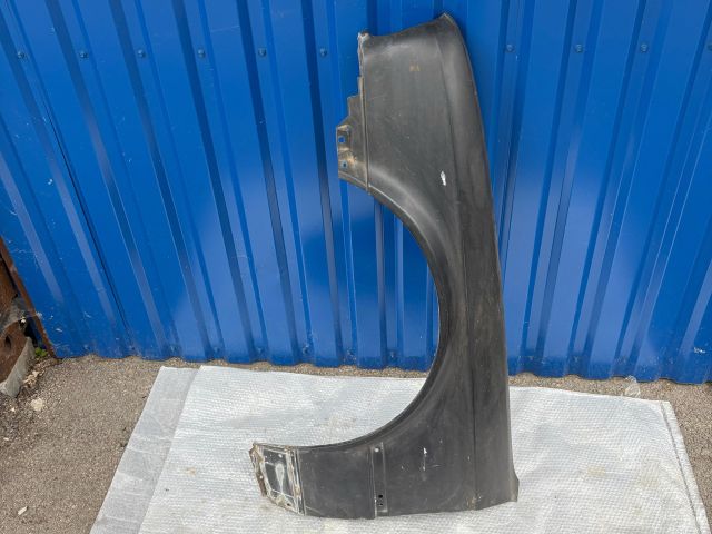 bontott BMW 3 E30 Bal első Sárvédő