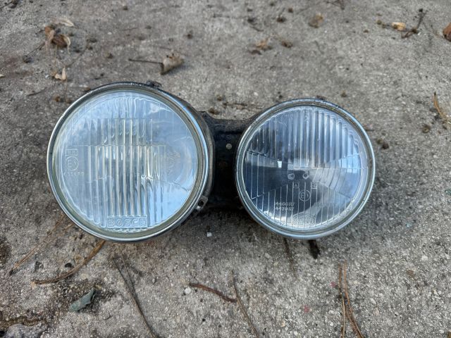 bontott BMW 3 E30 Bal Fényszóró