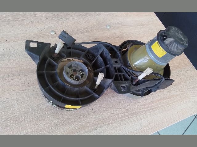 bontott BMW 3 E30 Bal Fényszóró