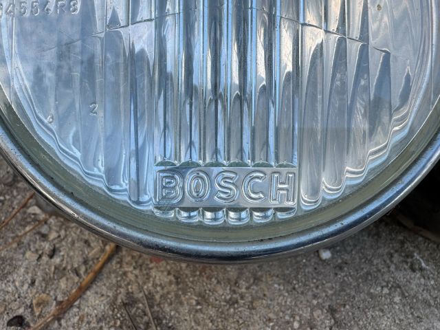 bontott BMW 3 E30 Bal Fényszóró