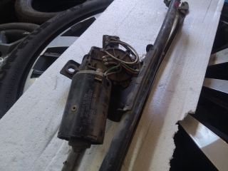 bontott BMW 3 E30 Első Ablaktörlő Szerkezet Motorral