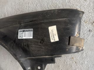 bontott BMW 3 E30 Jobb első Sárvédő