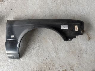 bontott BMW 3 E30 Jobb első Sárvédő
