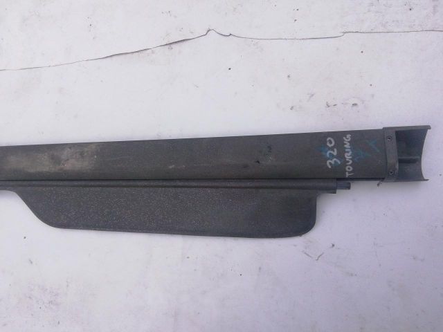 bontott BMW 3 E30 Kalaptartó