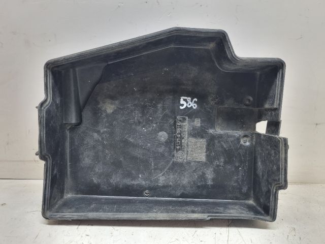 bontott BMW 3 E36 Akkumulátor Fedél