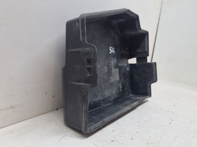 bontott BMW 3 E36 Akkumulátor Fedél