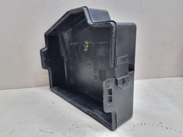 bontott BMW 3 E36 Akkumulátor Fedél