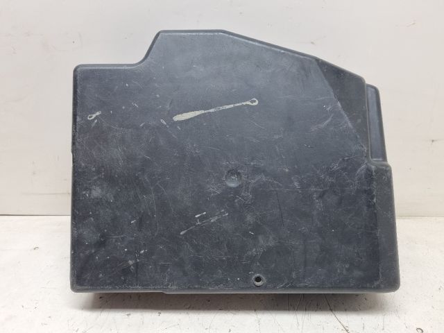 bontott BMW 3 E36 Akkumulátor Fedél