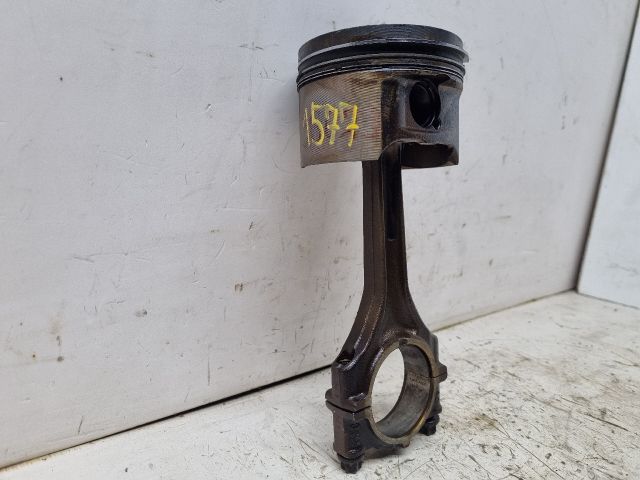 bontott BMW 3 E36 Dugattyú és Hajtókar