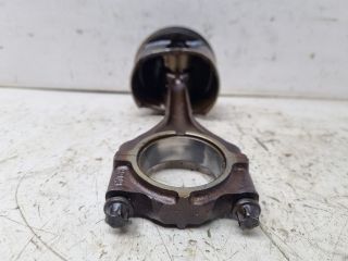 bontott BMW 3 E36 Dugattyú és Hajtókar