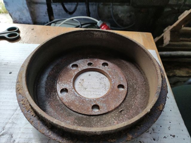 bontott BMW 3 E36 Első Féktárcsa