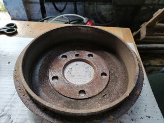 bontott BMW 3 E36 Első Féktárcsa