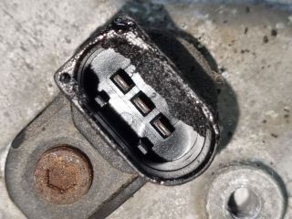 bontott BMW 3 E36 Első Felső Vezérlés Burkolat