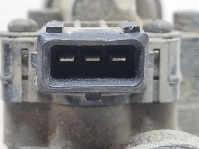 bontott BMW 3 E36 Fojtószelep (Mechanikus)