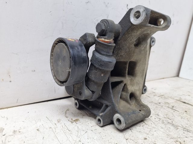 bontott BMW 3 E36 Generátor Tartó Bak