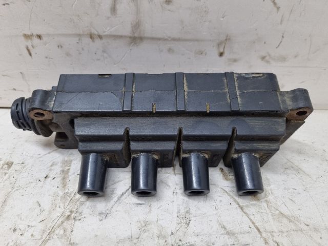 bontott BMW 3 E36 Gyújtótrafó