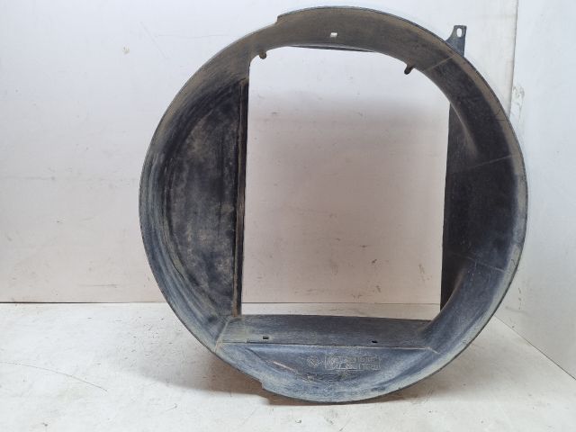 bontott BMW 3 E36 Hűtőventilátor Keret