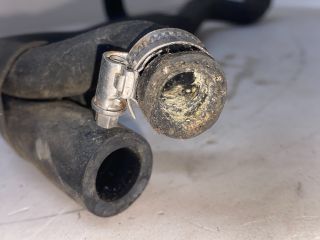 bontott BMW 3 E36 Kartergázcső