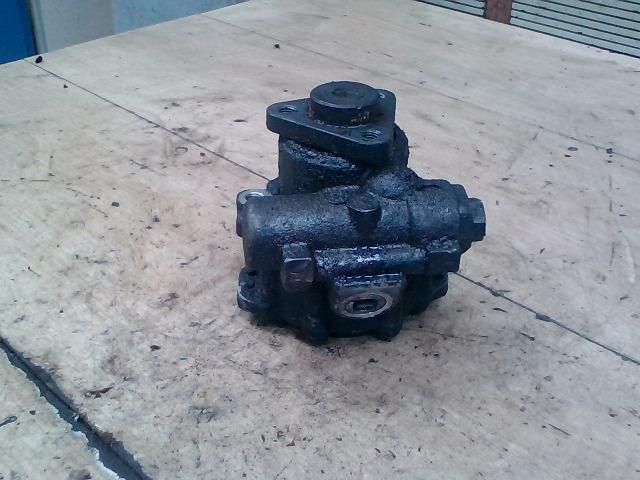 bontott BMW 3 E36 Kormányszervó Motor (Hidraulikus)