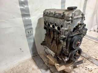 bontott BMW 3 E36 Motor (Fűzött blokk hengerfejjel)