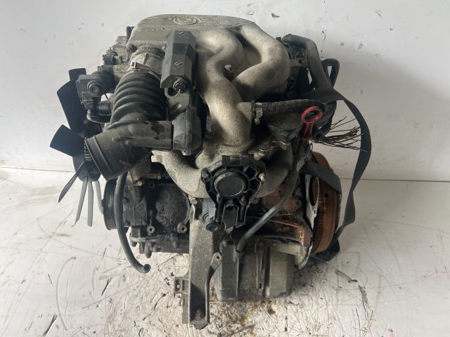 bontott BMW 3 E36 Motor (Fűzött blokk hengerfejjel)