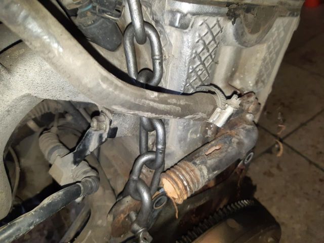 bontott BMW 3 E36 Motor (Fűzött blokk hengerfejjel)