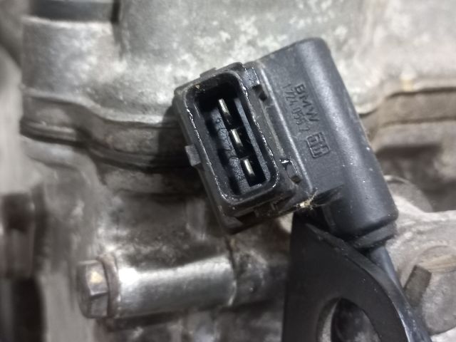 bontott BMW 3 E36 Motor (Fűzött blokk hengerfejjel)