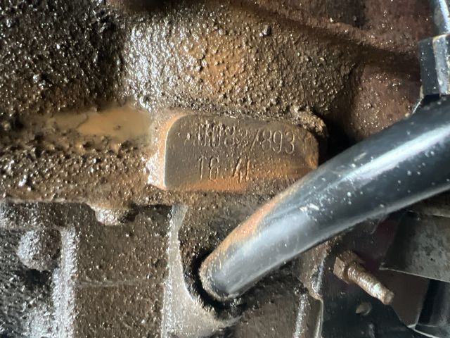 bontott BMW 3 E36 Motor (Fűzött blokk hengerfejjel)